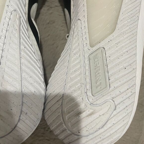 Nike Rival Sprint Track Spikes,‎ Size 11.5 (EU 45.5), White/Black (DC8753-100) - Picture 9 of 10